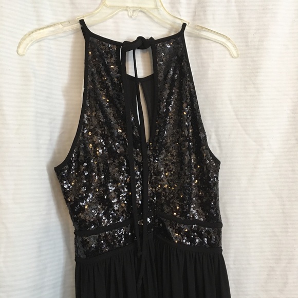 Morgan & Co. Black Halter Sequin Bodice Gown Sz 11 - Picture 5 of 8